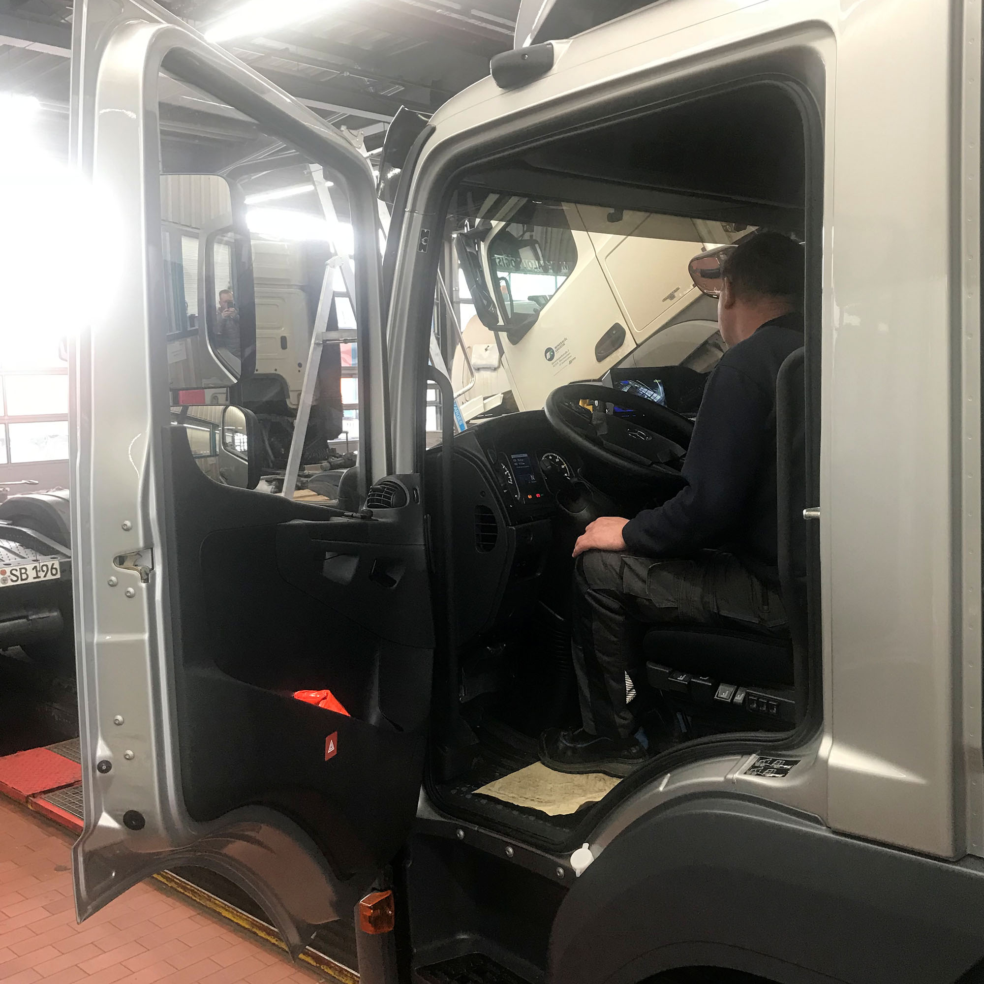 Cartech Bombach IT Telematik Ortungssysteme Fahrzeugtechnik