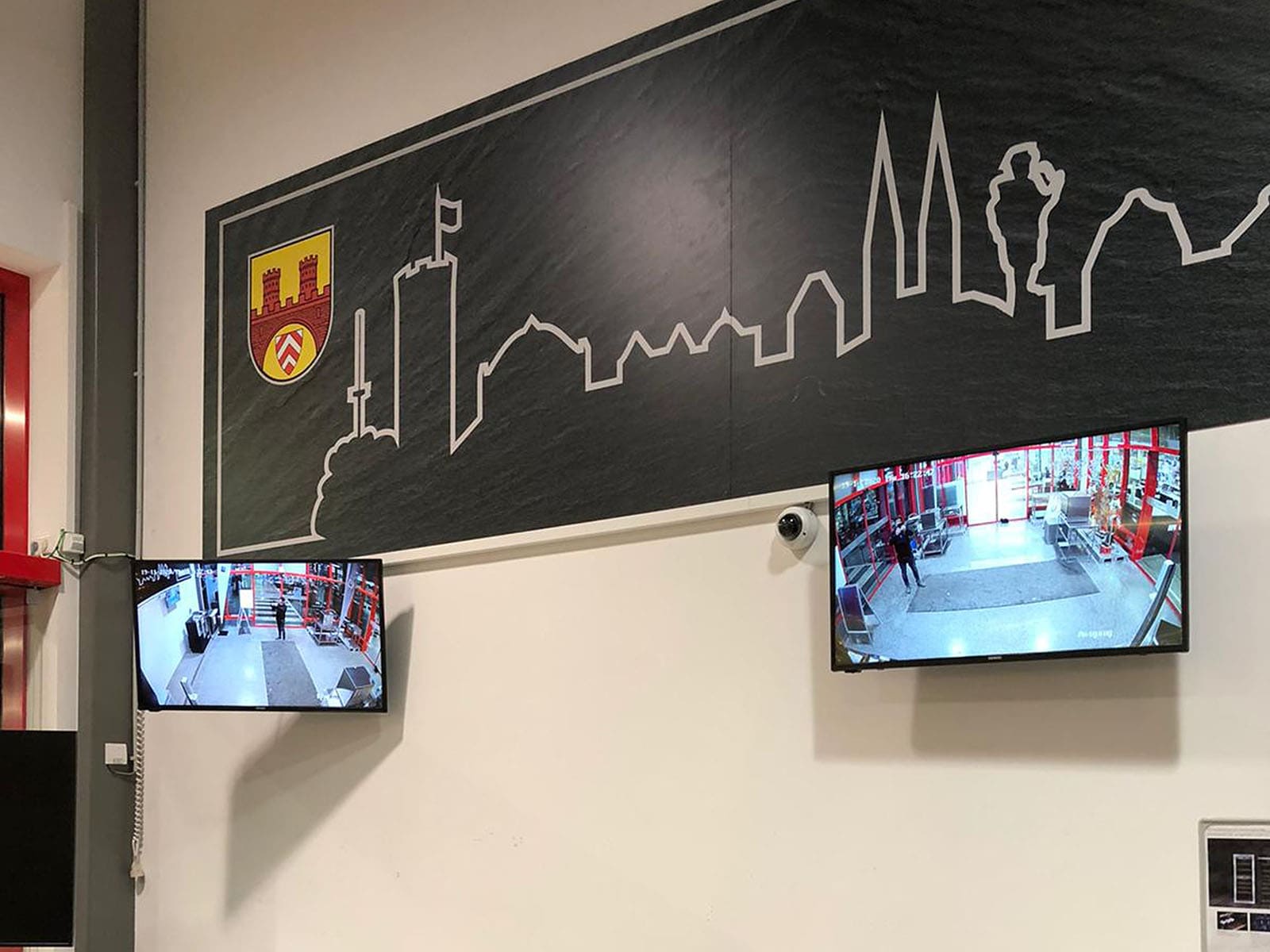 Cartech Bombach IT referenz Supermarkt videosicherheitssysteme