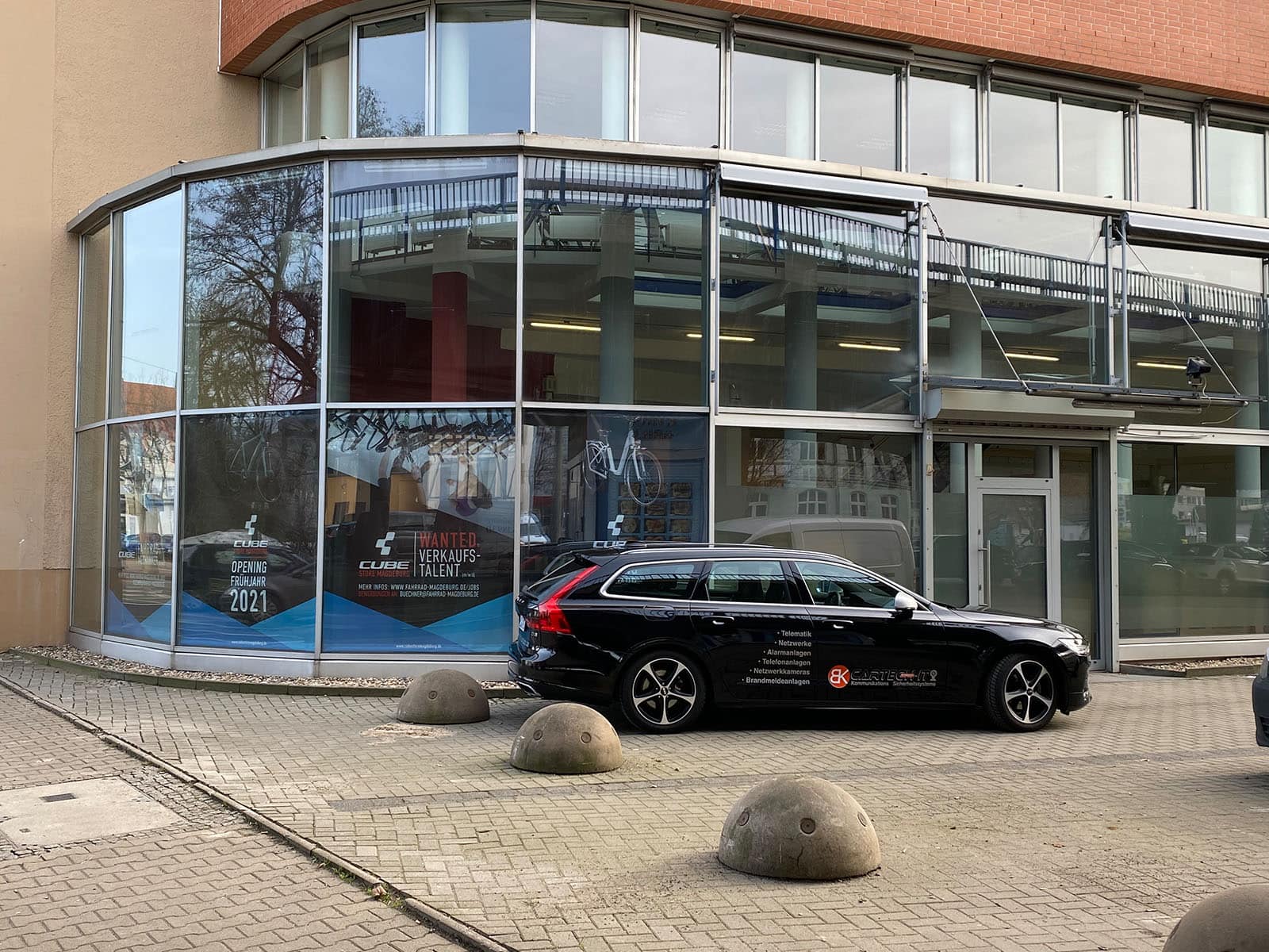 Cartech Bombach IT referenz Supermarkt videosicherheitssysteme