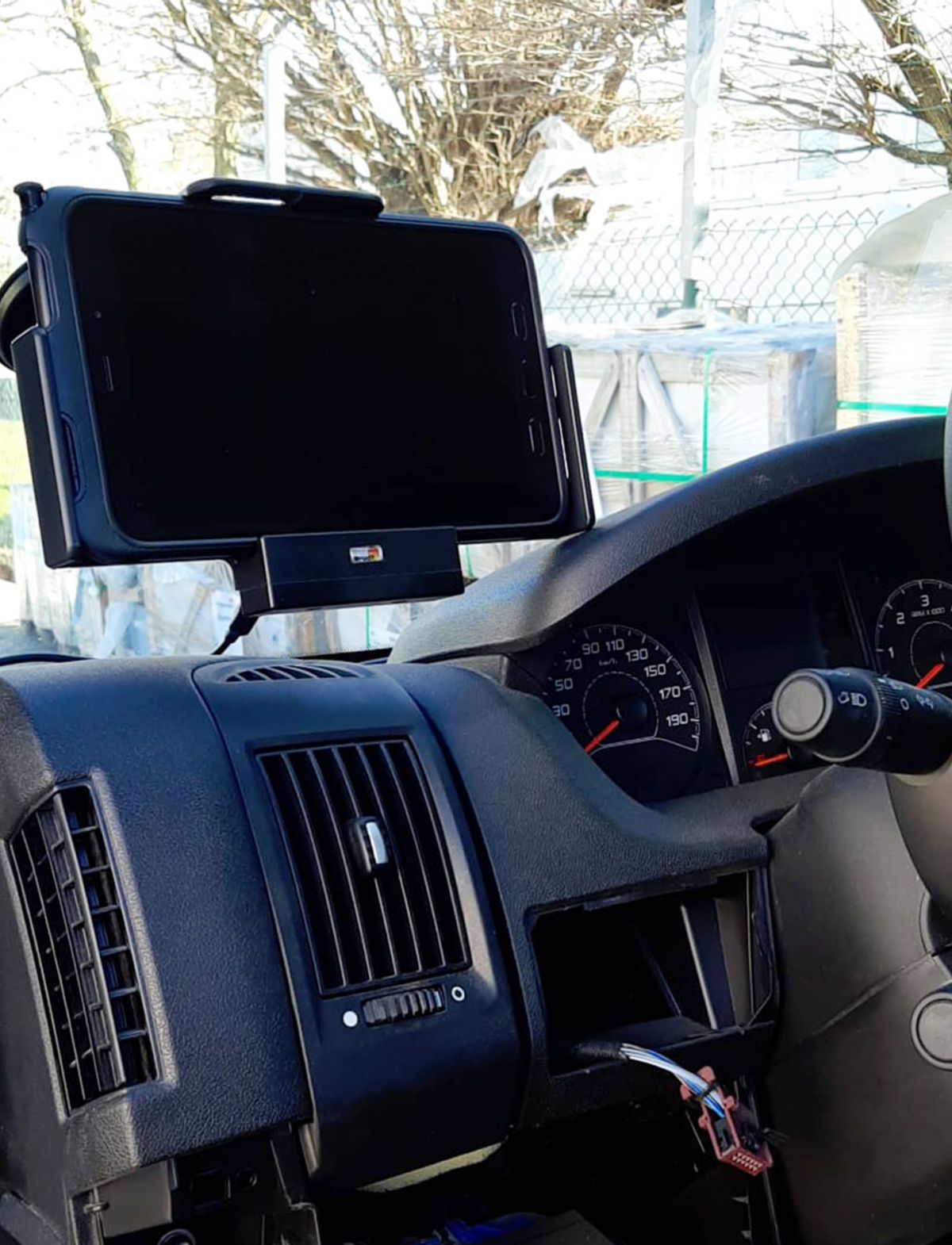 Cartech Bombach IT Telematik Ortungssysteme Fahrzeugtechnik